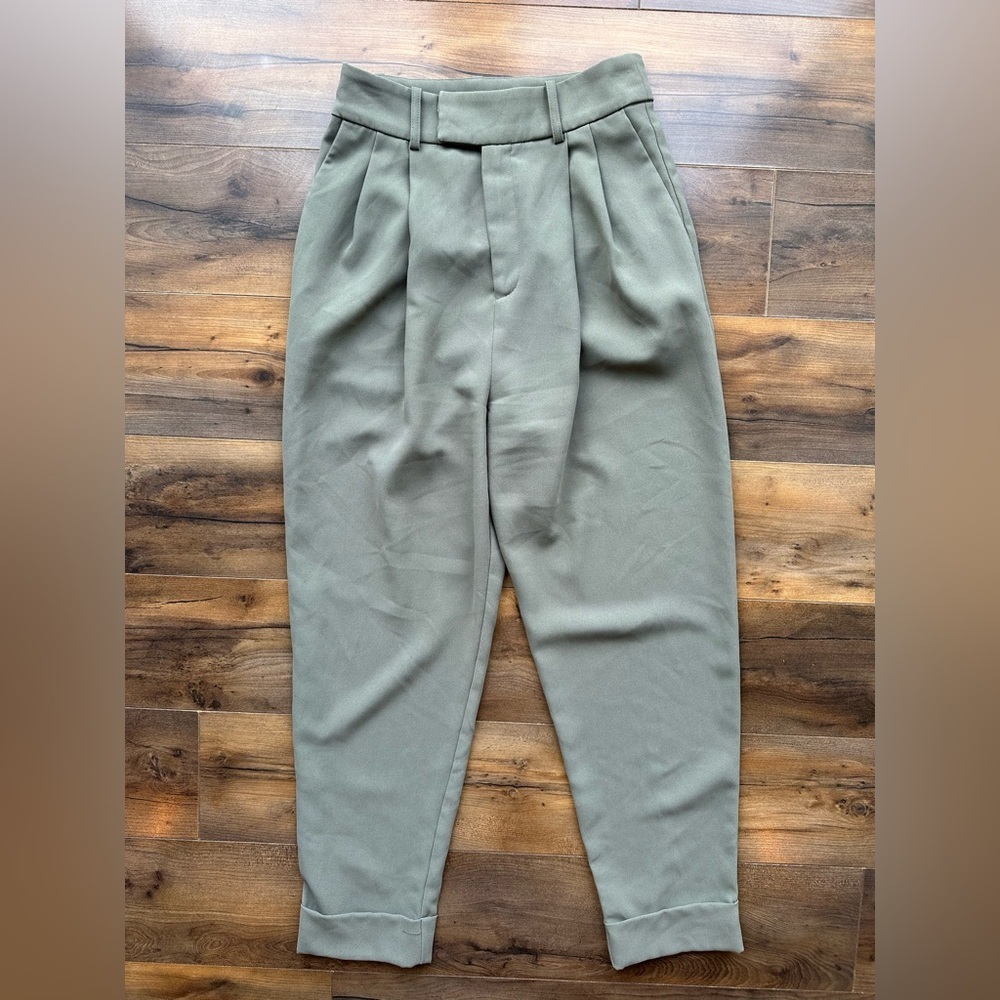 BB Dakota by Steve Madden Olive Green Pleated Tapered Trousers